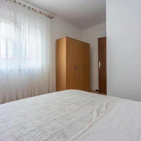 Andrijanic Guest house *